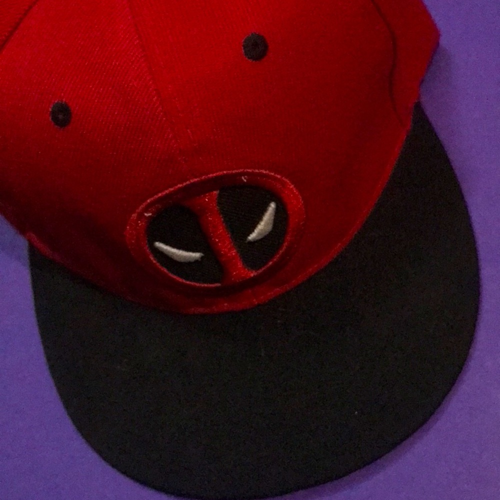 Like New Dead-Pool Hat